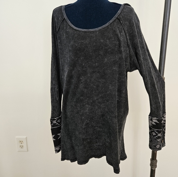 Able Thermal Shirt 1X Black Cuff Detail Size Tag Fabric Tag Removed - Picture 1 of 7